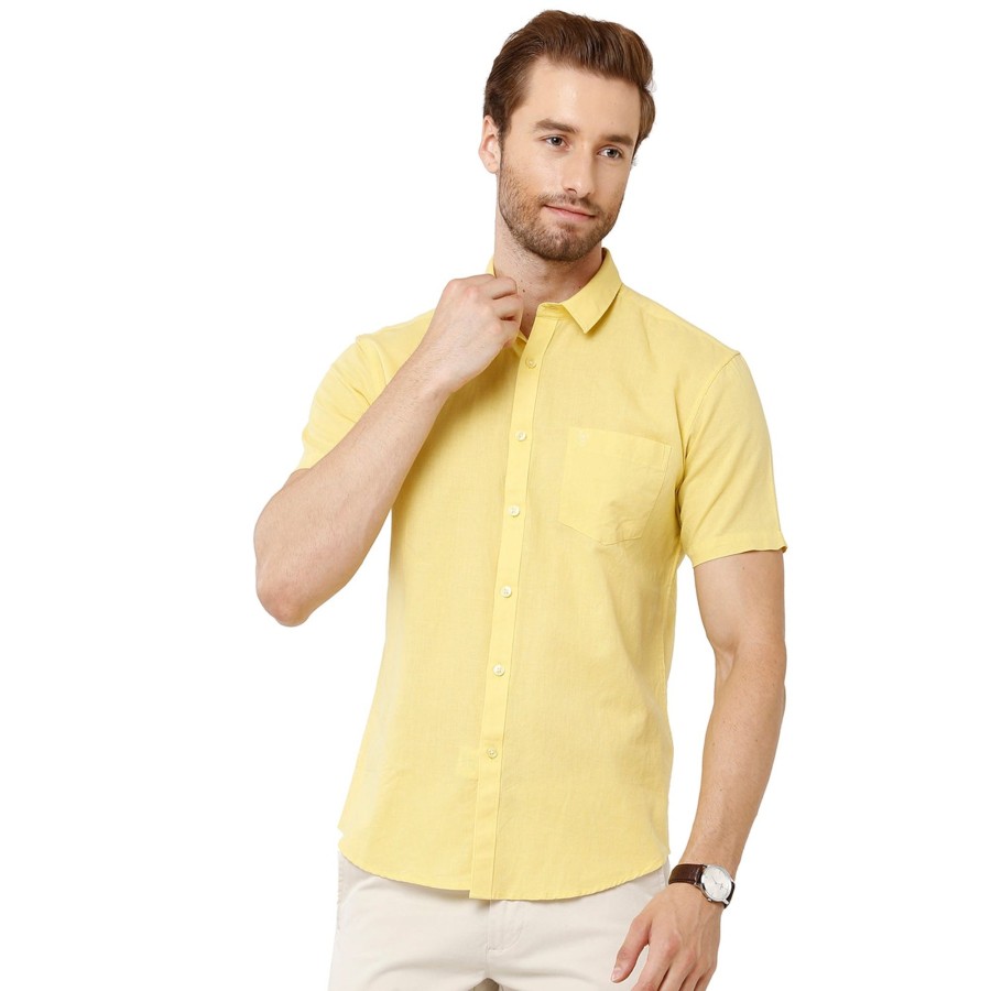 Shirts Classic Polo | Classic Polo Mens Solid Milano Fit Half Sleeve Woven Shirt -Mica Yellow Hs