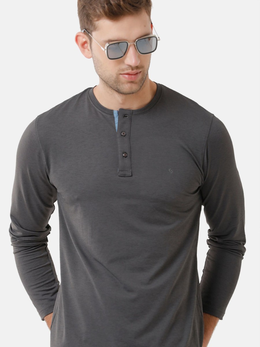 T-Shirts Classic Polo | Classic Polo Mens Cotton Full Sleeve Solid Slim Fit Round Neck Black Color T-Shirt | Verno 306 A